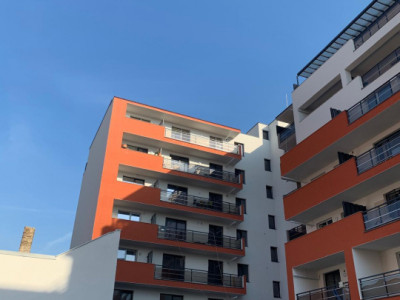 Vanzare Apartament 2 Camere in Zona Parcul Feroviarilor