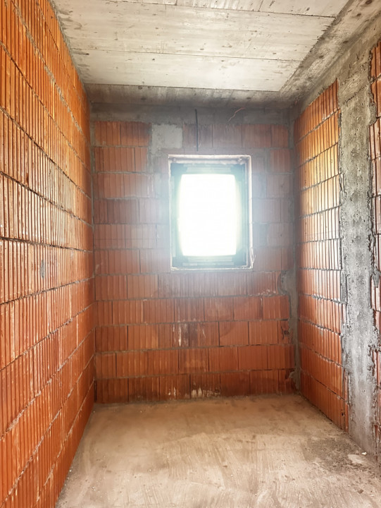Case de vanzare Floresti Valea Garbaului 18