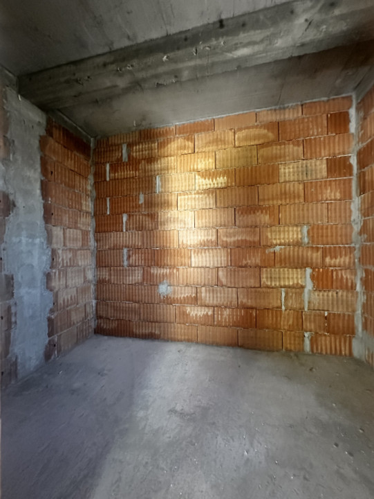 Case de vanzare Floresti Valea Garbaului 23